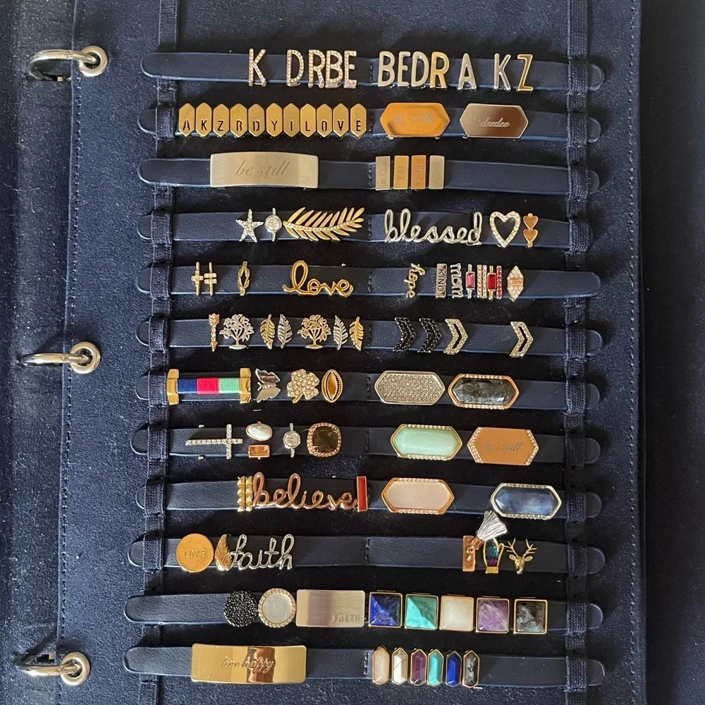 ENTIRE KEEP Collective Collection - Picture 1 of 15